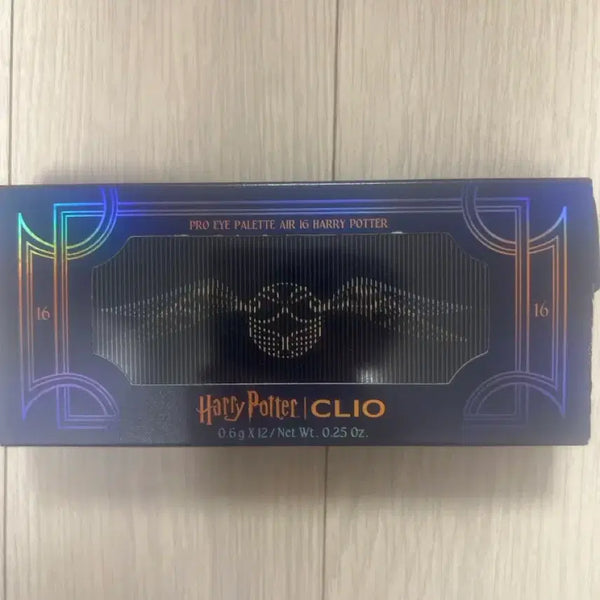 [BUNJANG] CLIO Harry Potter Pro Eye Palette 16 Sealed / 클리오 해리포터 프로 아이 팔레트 16해리포터 미개봉 상품 판매합니다