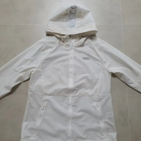 [BUNJANG] Discovery Women's Hooded Zip-Up Windbreaker Jacket / 디스커버리 (여100) 후드집업 바람막이 자켓