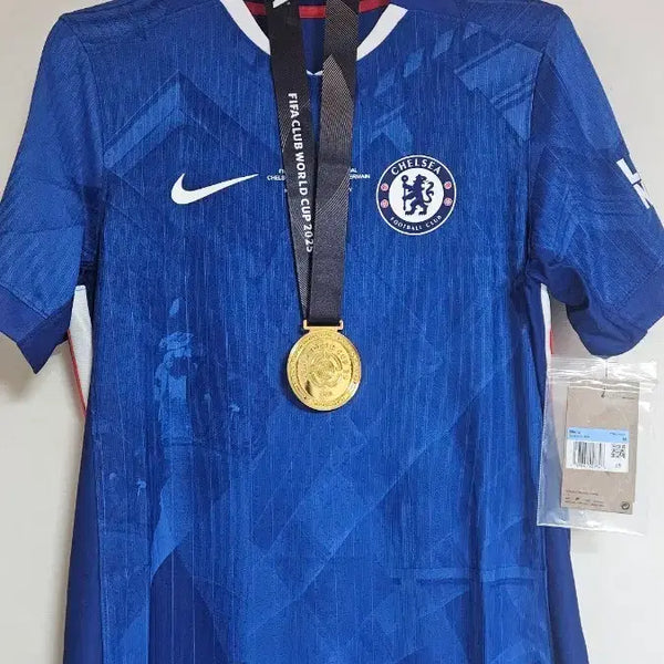 [BUNJANG] Chelsea Football Club 2021 FIFA Club World Cup Champions Authentic Jersey + Commemorative Medal / 파머 첼시 FIFA 클럽 월드컵 우승 기념 져지(어센틱) + 메달