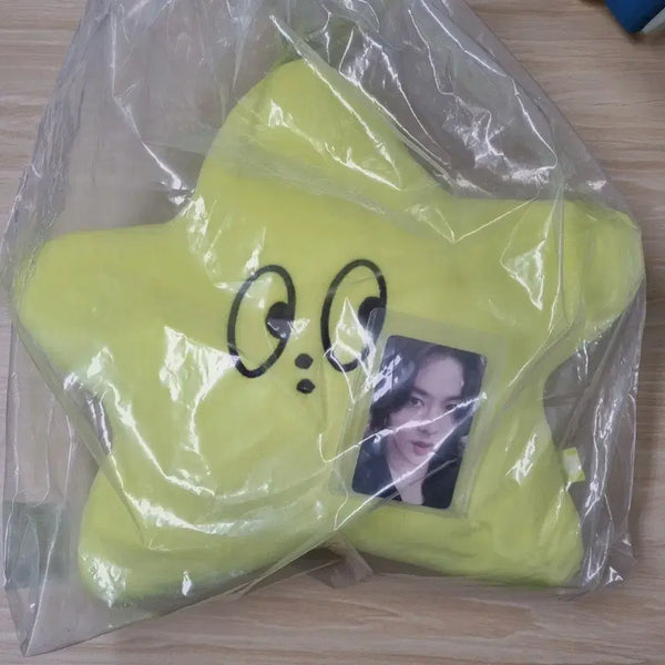 [BUNJANG] NCT Yuta 9th Anniversary Large Starfish Cushion (POB Included) / nct 유타 9주년 대형 불가사리 쿠션 새상품 특전포함