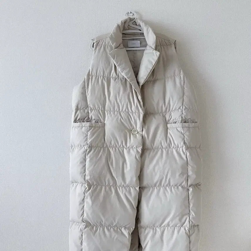 [BUNJANG] MARZ Goose Down Long Padding Vest - Ivory / [MARZ]구스다운롱패딩 조끼 아이보리