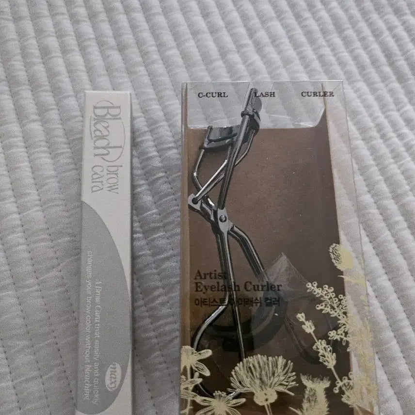 [BUNJANG] Too Cool For School Bleach Brow Cara (No. 2 Maxi) & Eyelash Curler Set / (미개봉)[투쿨포스쿨] 블리치 브로우 카라 2호. 맥시 +  아이래쉬 컬러
