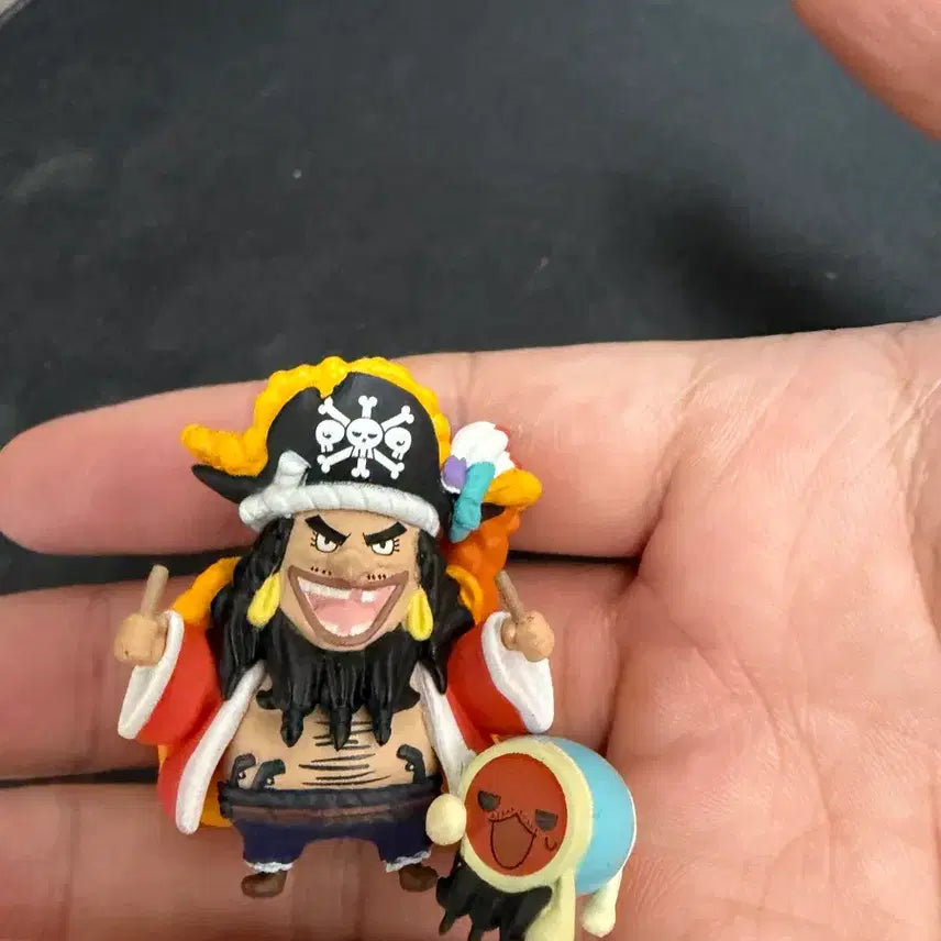 [BUNJANG] One Piece Blackbeard Keychain / 원피스 검은수염 키링