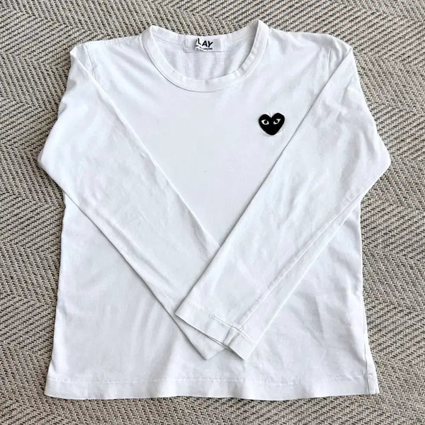 [BUNJANG] Comme des Garçons PLAY Long Sleeve White T-Shirt with Black Emblem / 정품 꼼데가르송 플레이 롱슬리브 블랙와펜 화이트