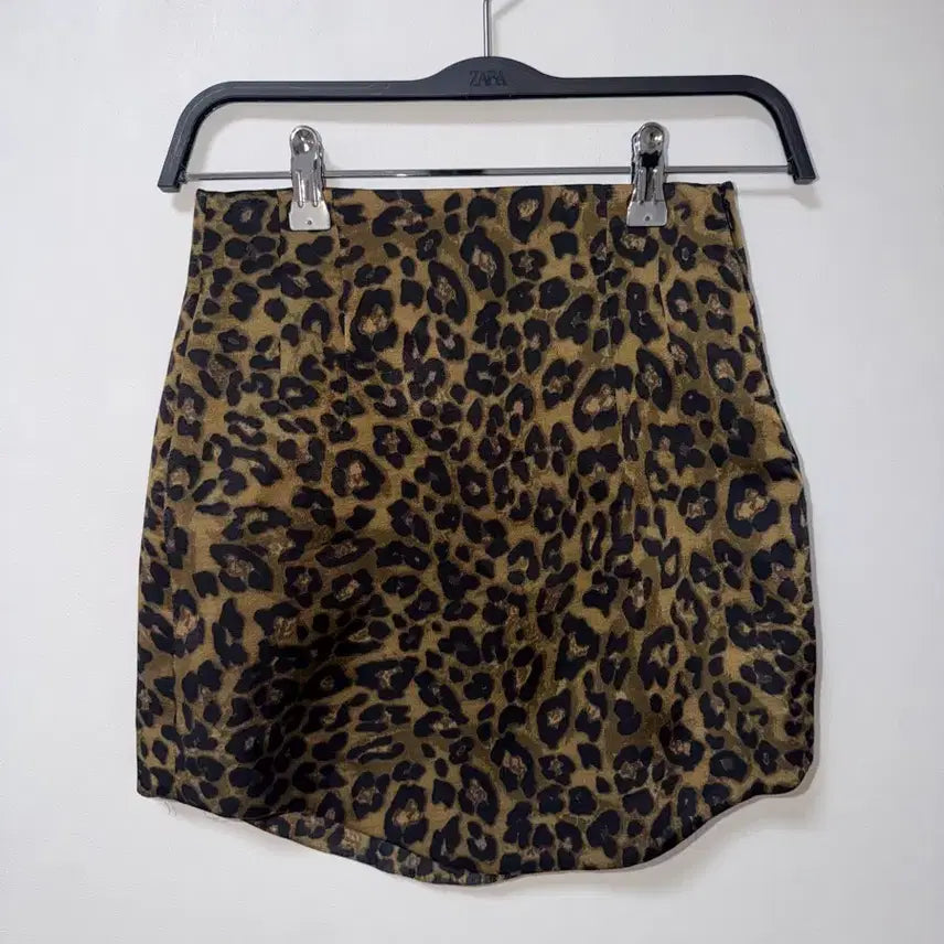[BUNJANG] Zara Leopard Print Mini Skirt XS / ZARA 자라 레오파드 호피 미니스커트 xs