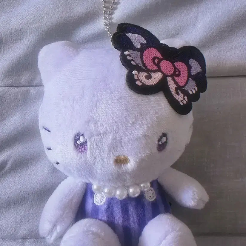 [BUNJANG] Anna Sui x Sanrio Collaboration Hello Kitty Doll Keychain / 안나수이 산리오 콜라보 헬로키티 인형 키링