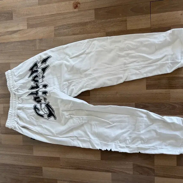 [BUNJANG] Garter Gallery White Graphic Jogger Pants L / 가터갤러리 화이트 그래픽 조거팬츠 L