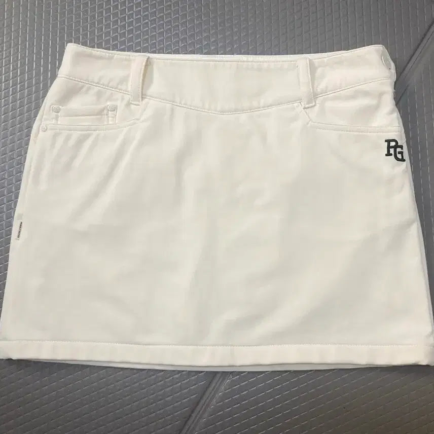 [BUNJANG] Parigates Golf Wear Skirt Size 1 / 택포 ) 1사이즈 파리게이츠 골프웨어 치마 스커트 팝니다