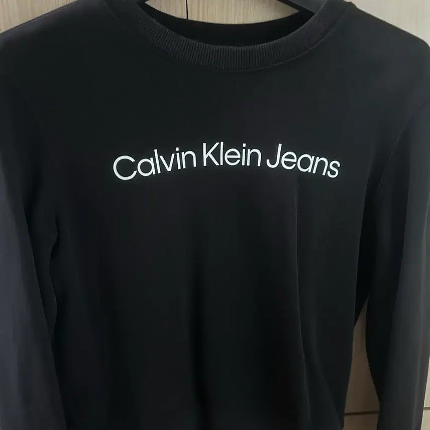 [BUNJANG] Calvin Klein Fleece Sweatshirt / 켈빈클라인 기모 맨투맨