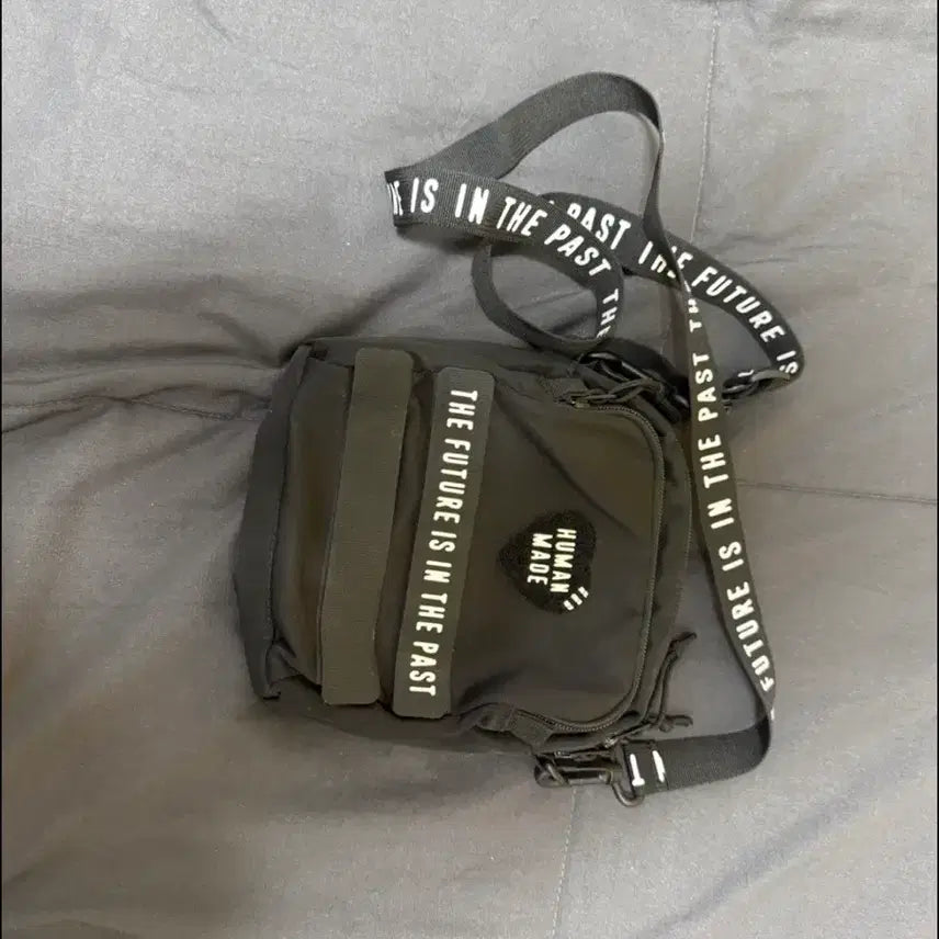 [BUNJANG] Human Made Military Large Crossbody Bag / 휴먼메이드 밀리터리 라지 크로스백