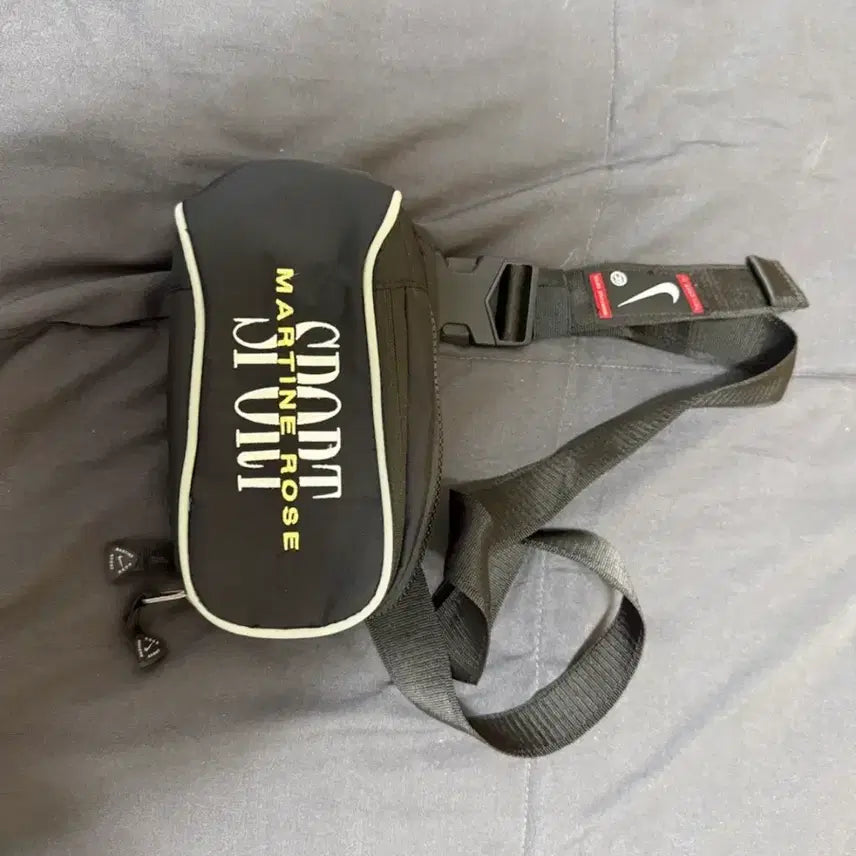 [BUNJANG] Martin Rose x Nike Body Crossbody Bag / 마틴로즈 나이키 바디 크로스백