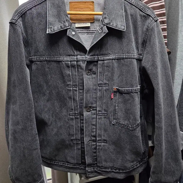 [BUNJANG] Levi's Premium 1st Generation Black Denim Jacket / 리바이스 프리미엄 1세대 데님자켓 흑청