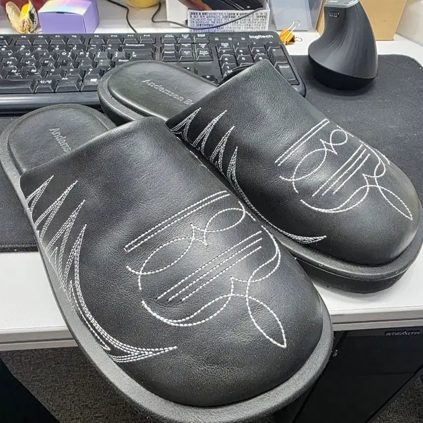 [BUNJANG] Andersson Bell Western Mule Black Size 270 / 앤더슨벨 웨스턴 뮬 270사이즈 블랙