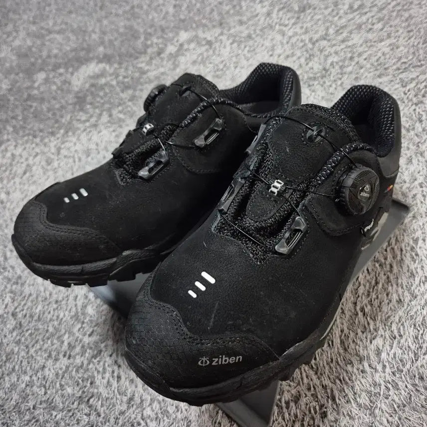[BUNJANG] Ziben Dial Safety Shoes ZB-203 Size 260 / 지벤 다이얼 안전화 ZB-203 260
