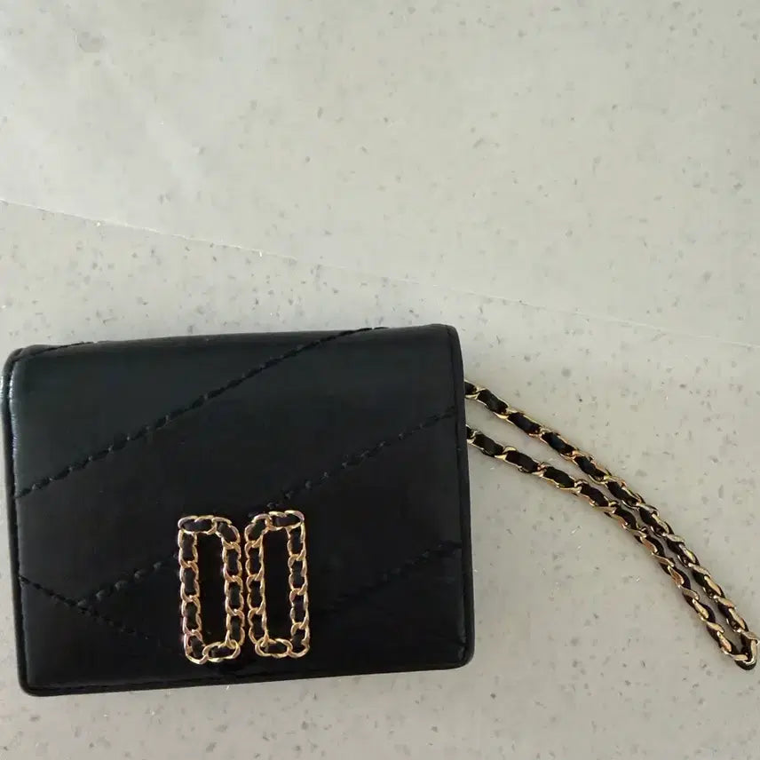 [BUNJANG] Daks Chain Accent Black Bi-fold Wallet / 닥스 체인 장식 블랙 반지갑