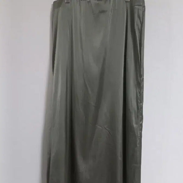 [BUNJANG] Khaki Green Satin Long Skirt / 카키그린 새틴 롱스커트 88  새상품