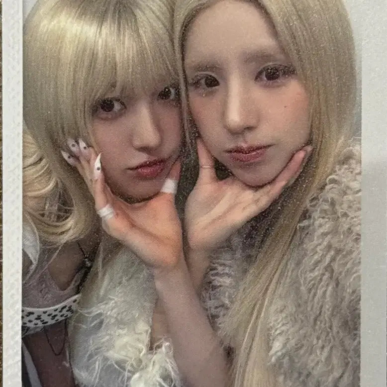 [BUNJANG] ARTMS Heejin & Choerry Unit Official Photocard / 아르테미스 artms 희진 heejin 최리 choerry 유닛 공방 포카