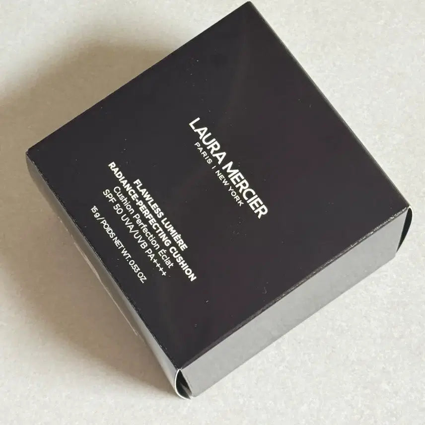 [BUNJANG] Laura Mercier Flawless Lumière Cushion Case / [새상품] 로라메르시에 플로리스 뤼미에르 쿠션 캐슈