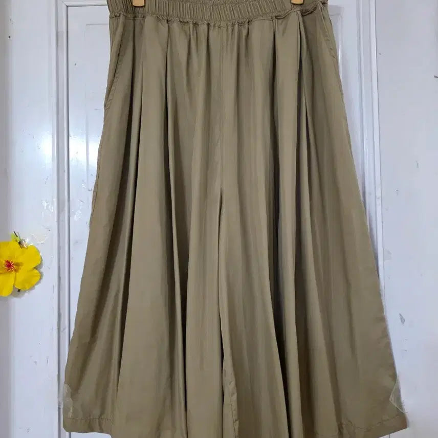 [BUNJANG] Lyocell Blend Women's Skirt Pants - Premium Design / 여름  초가을  고급스러운 디자인이쁜  리오셀100  밴딩  면치마바지   거의새거