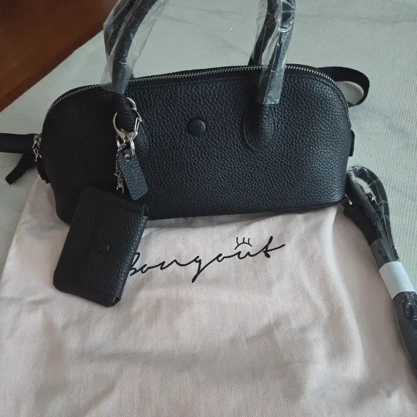 [BUNJANG] Bonggeut Muffin Bag Black + Bonggeut Keyring Black / 봉긋 가로머핀백 블랙 + 봉긋키링 블랙 새상품