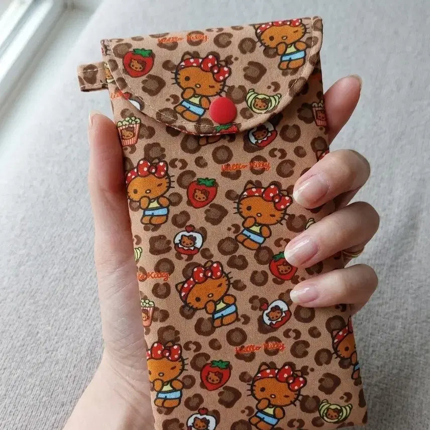 [BUNJANG] Hello Kitty Leopard Print Snap Pouch / 호피키티 똑딱이 필통파우치