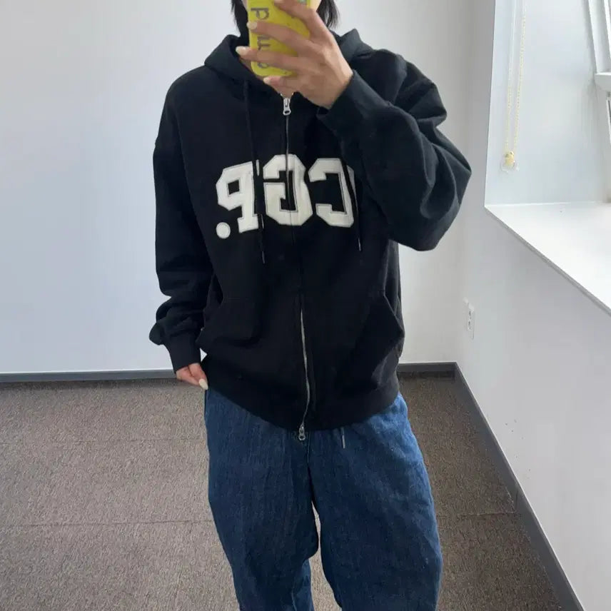 [BUNJANG] Codegraphy Ivory Logo Black Zip-Up Hoodie / Codegraphy 코드그라피 아이보리 로고 블랙 후드집업