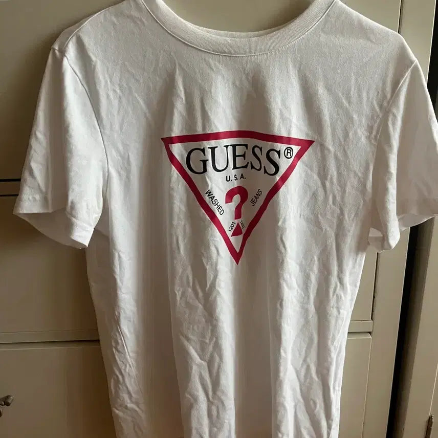 [BUNJANG] Guess Short Sleeve T-Shirt / 게스 반팔 티셔츠