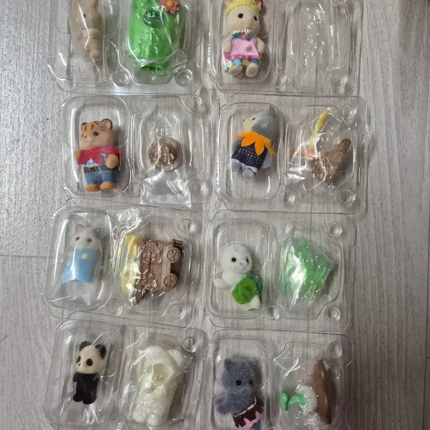 [BUNJANG] Sylvanian Families Adventure Blind Bag Full Set (8 Types) Unsealed / 실바니안 어드벤처 블라인드 백 8 종 풀세트 미개봉