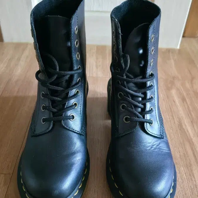 [BUNJANG] Dr. Martens Black Leather Boots Size 240 / 닥터마틴 블랙 가죽 워커 240