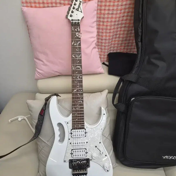 [BUNJANG] Ibanez Steve Vai JEM Junior Electric Guitar - White / Ibanez(아이바네즈) 스티브바이 잼 주니어 화이트 일렉기타 화이트 + 기타 가방