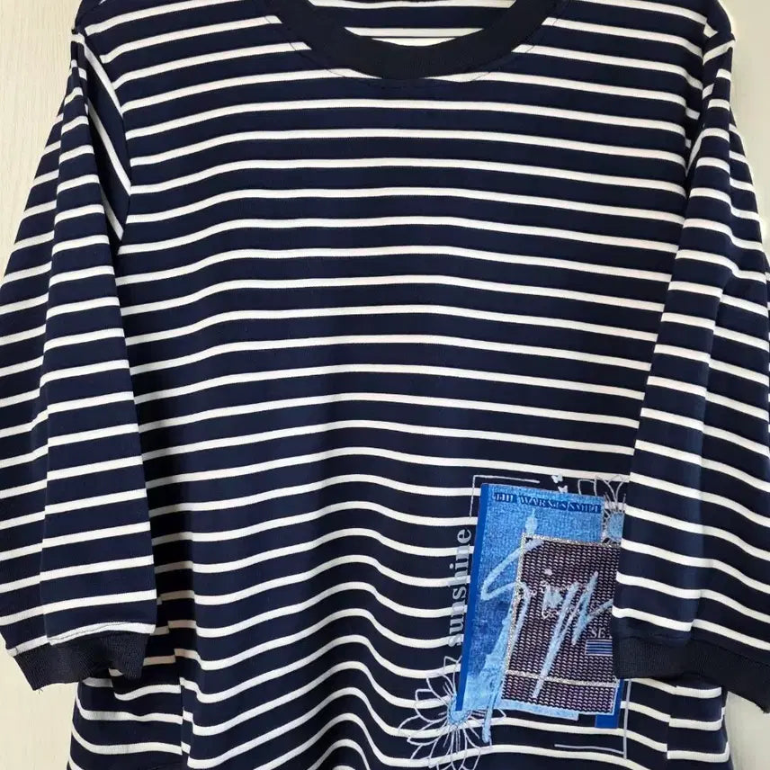 [BUNJANG] Striped T-Shirt - New / 스트라이프 티셔츠 새제품