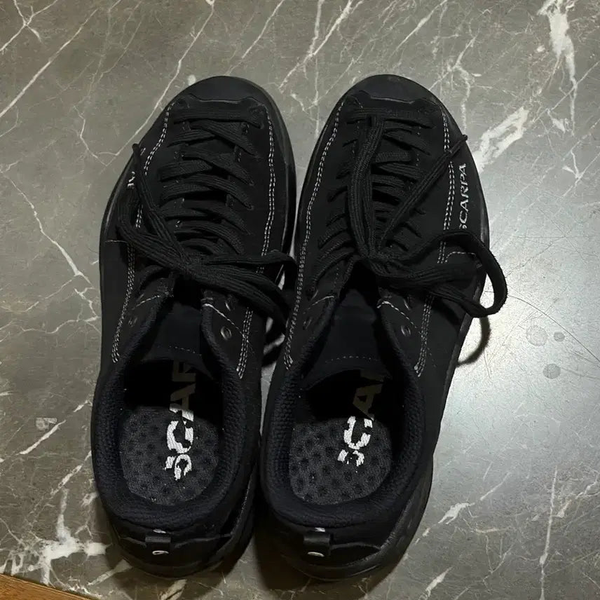 [BUNJANG] Scarpa Mojito Black Hiking Shoes (230mm) / 스카르파 모히토 블랙(230mm)