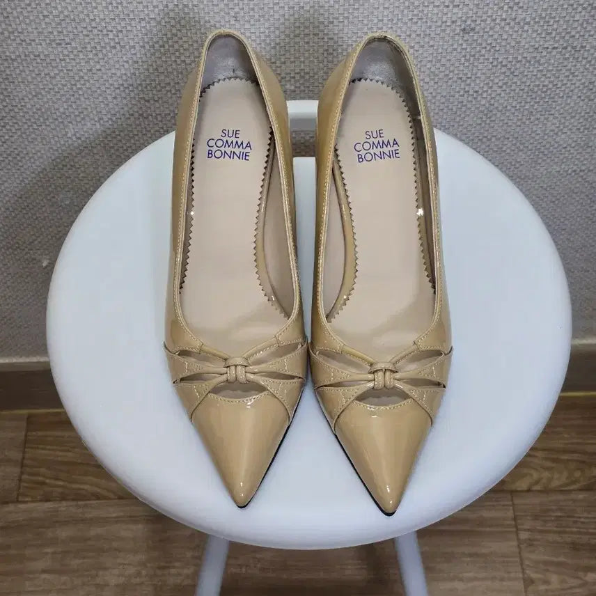 [BUNJANG] SUECOMMA BONNIE Stiletto Pumps Heels / 슈콤마보니)펌프스 스틸레토 구두220~225