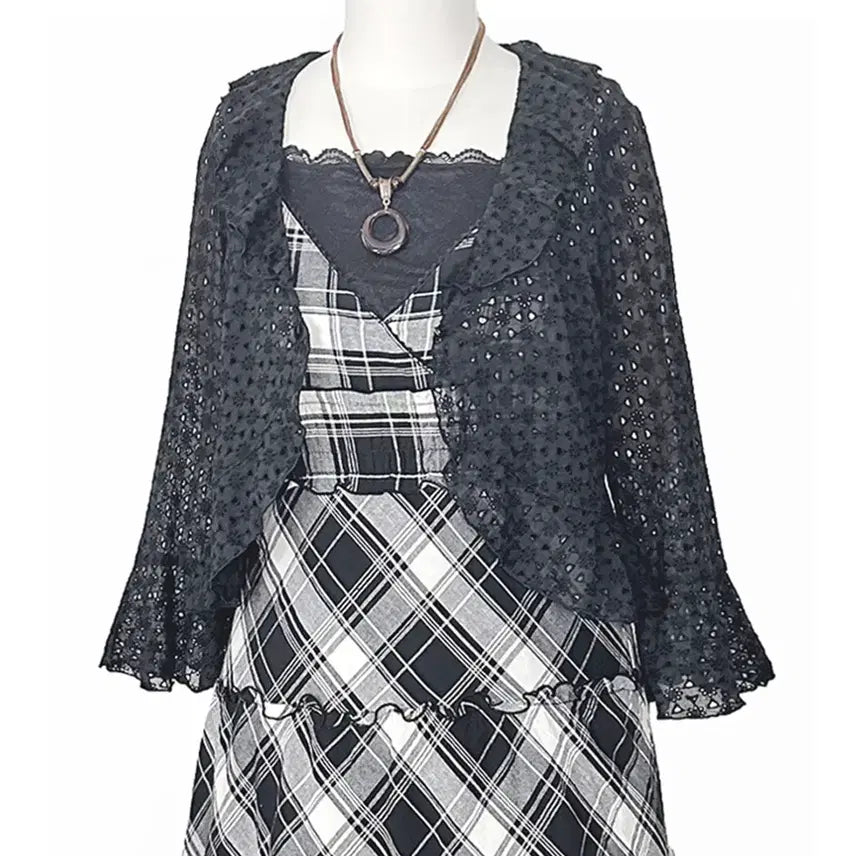 [BUNJANG] Rest Roses Punch Ruffle Short Jacket Cardigan Black / 일본빈티지 레스트로즈 펀칭러플셔링숏자켓가디건 블랙 모리걸갸루y2k히피에스닉