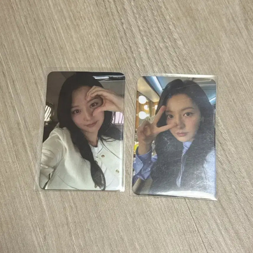 [BUNJANG] Kim Ji Won Jakarta Fan Meeting Entrance Photocard / 김지원 자카르타 팬미팅 입장 포카 판매