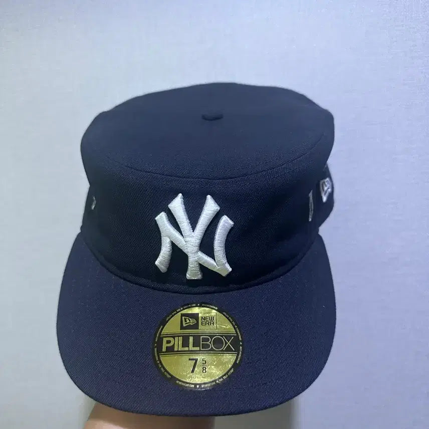 [BUNJANG] New Era Philbox 7 5/8 / 뉴에라 필박스 7 5/8 새상품(큰사이즈로 교환가능)