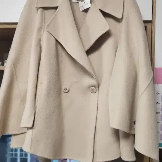 [BUNJANG] Jigott Cape Coat Beige / 지고트 케이프 코트 베이지