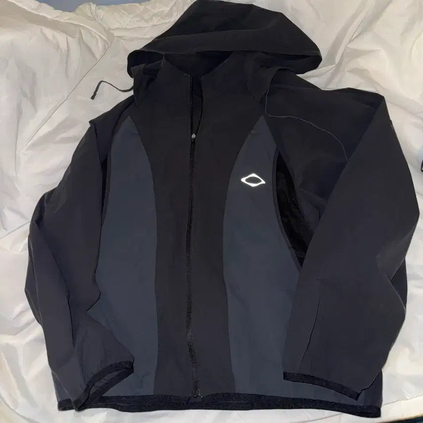 [BUNJANG] Mischief Rhombus Windbreaker Jacket / 미스치프 롬버스 윈드브레이커 바람막이 자켓