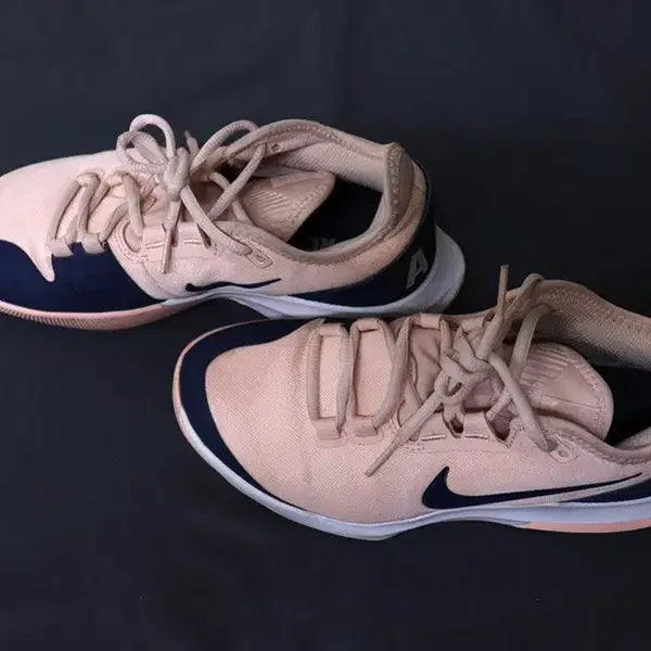 [BUNJANG] Nike Air Sneakers Women's / w154 나이키 에어 운동화/ 여성235 /사놀까
