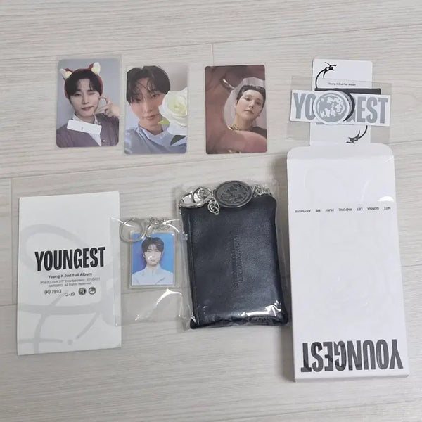 [BUNJANG] DAY6 Young K YOUNGEST Wallet & Keyring Photocard / (후즈팬 여우 특전 포함 원가 이하 양도) 영케이 YOUNGEST (Wallet & Keyring ver.)