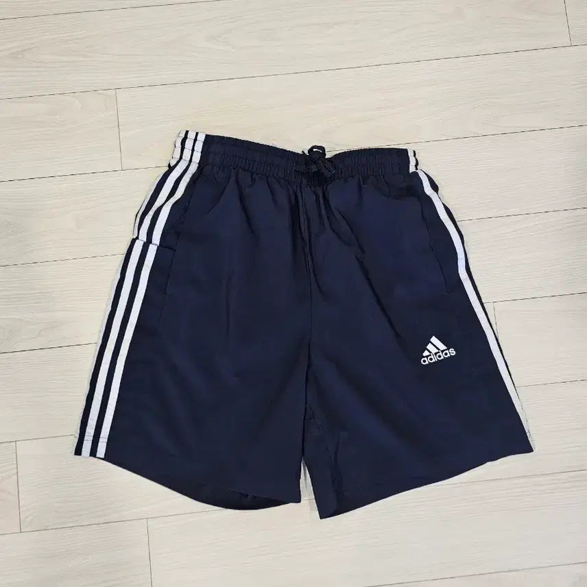 [BUNJANG] Adidas Chelsea Shorts M / 아디다스 첼시 반바지 M 80