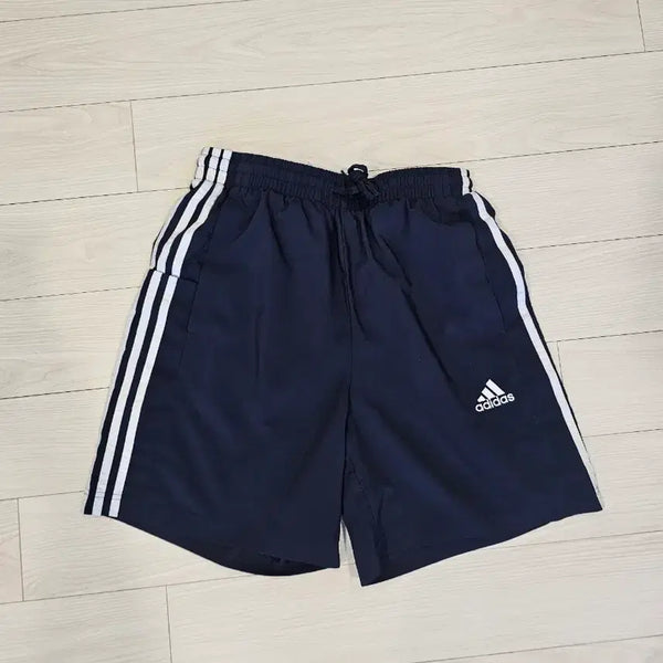[BUNJANG] Adidas Chelsea Shorts M / 아디다스 첼시 반바지 M 80