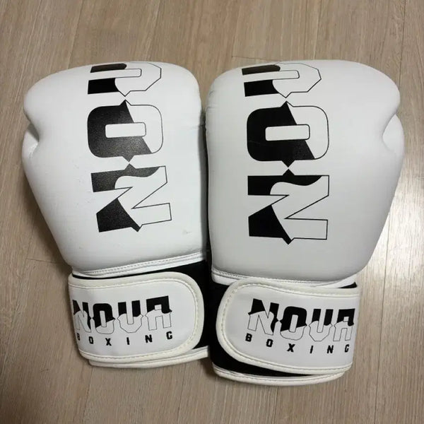 [BUNJANG] Nova Boxing Gloves 12oz White / 노바 복싱 글러브 화이트