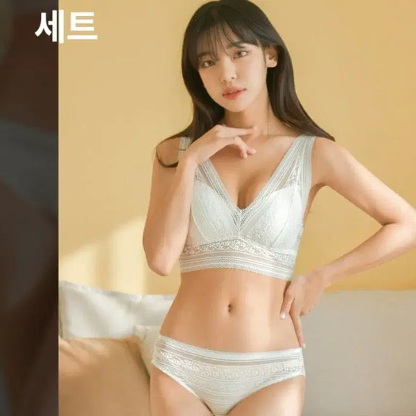 [BUNJANG] White Lace Bra and Panty Set / 화이트 레이스 브라팬티 세트