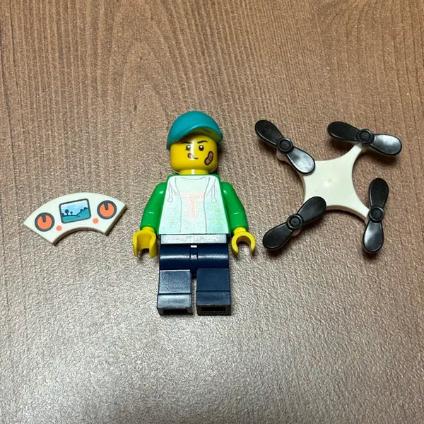[BUNJANG] Lego Minifigures Series 20 Drone Pilot / 레고 미니피규어 시즌 20 드론 조종사
