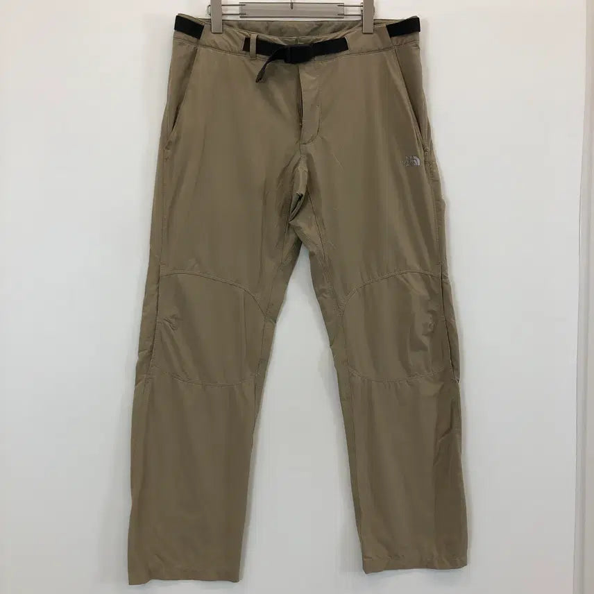 [BUNJANG] The North Face Belted Lightweight Pants Beige / 노스페이스 벨티드 경량팬츠 34-35