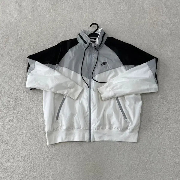 [BUNJANG] Nike Big Swoosh Windrunner Jacket XXL / XXL 나이키 빅스우시 윈드러너 바람막이 자켓 110