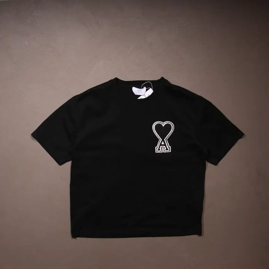 [BUNJANG] AMI Logo Embroidered Short Sleeve T-Shirt L / 아미 로고 자수 반팔티셔츠 A851