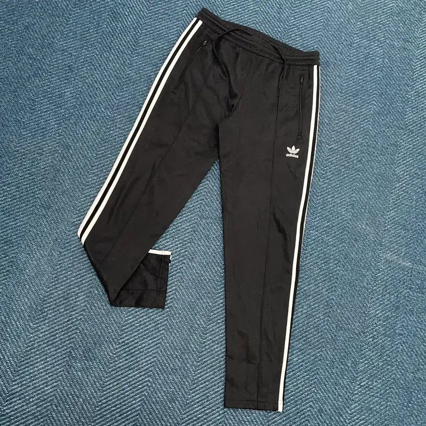 [BUNJANG] Adidas Beckenbauer Track Pants (M) / [M] 아디다스 베켄바우어 트랙 팬츠 만원샵