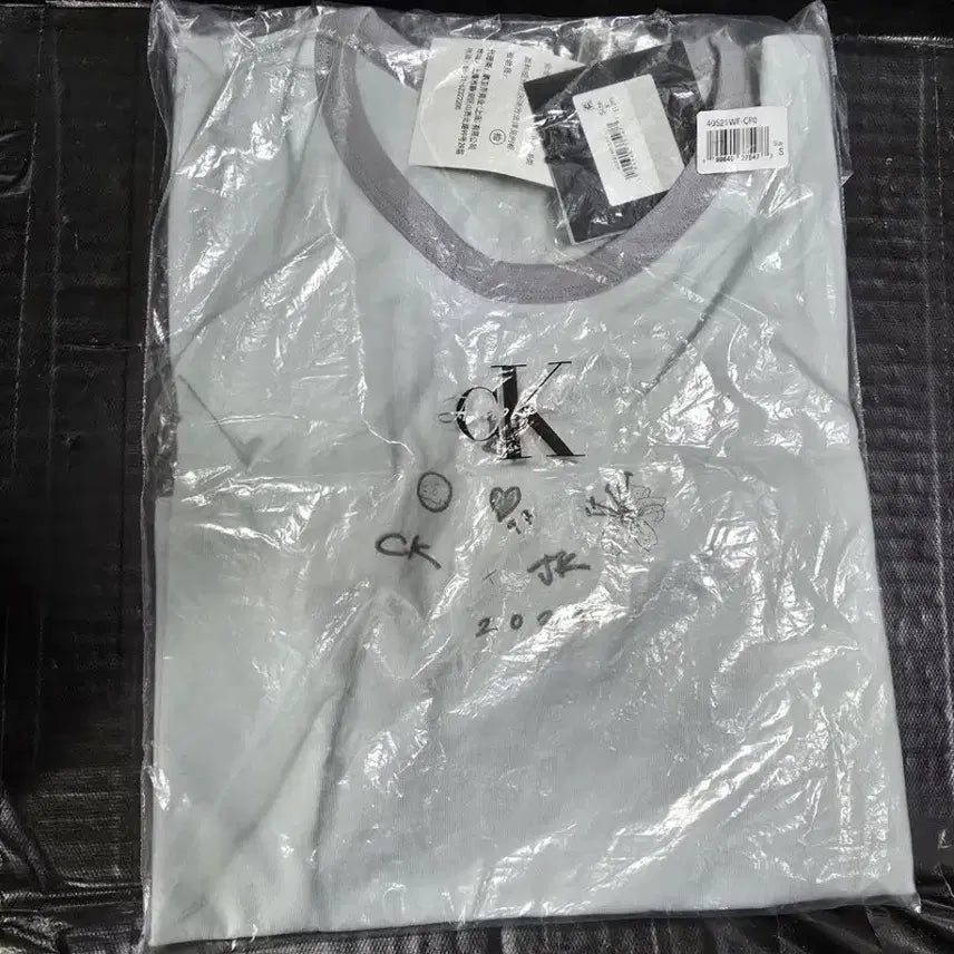 [BUNJANG] Calvin Klein Jungkook ICE FLOW T-shirt / JK CK 정국 캘빈클라인 반팔 티셔츠 ICE FLOW S